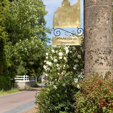 Le Manoir De Juganville Bed & Breakfast Saint-Martin-de-Varreville