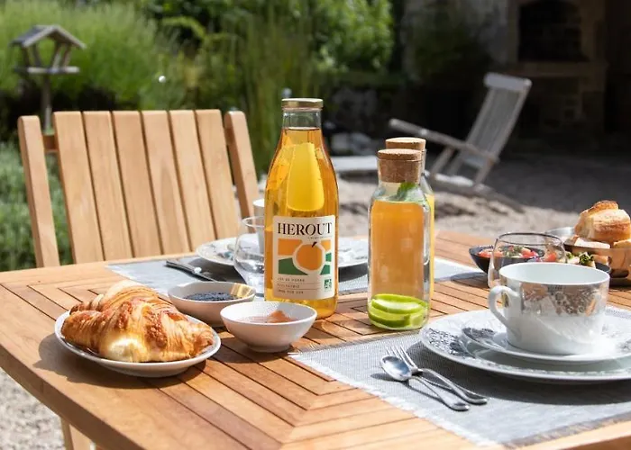 Couette-café Le Manoir De Juganville