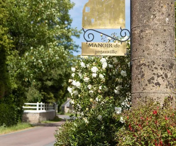 Le Manoir De Juganville Couette-café Saint-Martin-de-Varreville