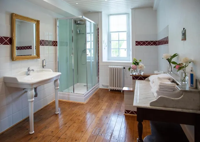 Le Manoir De Juganville Couette-café