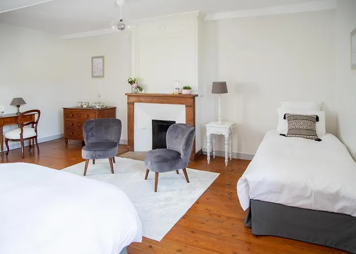 Le Manoir De Juganville Couette-café 3*